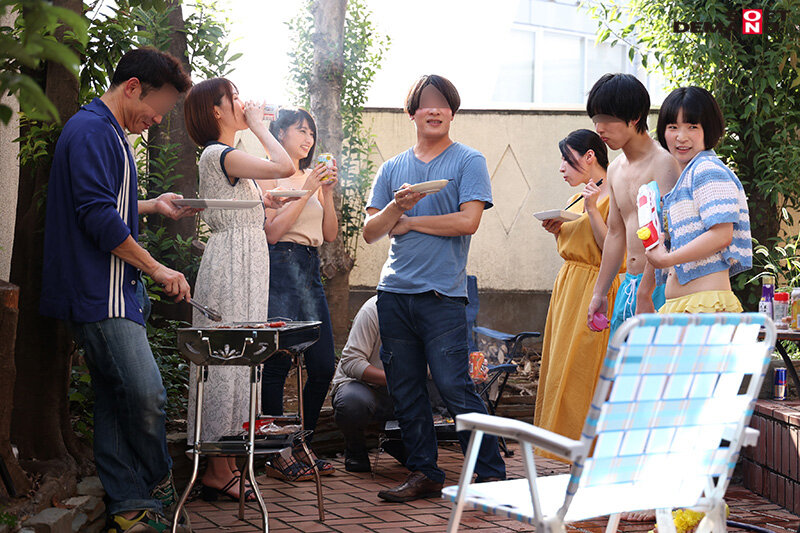 時間を止められる男は実在した! 世田谷暮らしの勝ち組生活をぶっ壊す! 幸せ夫婦も母も子も、全員わからせ中出し編 002